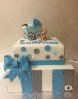 Cake Design Battesimo Torta A Piani