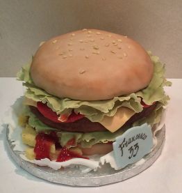 Cake Design Feste Scolpite Hambuger