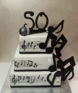 Cake Design Feste Torta A Piani Musica